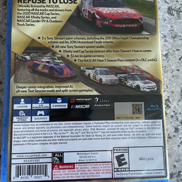 Brand new PlayStation 4 nascar game - Picture 4 of 5